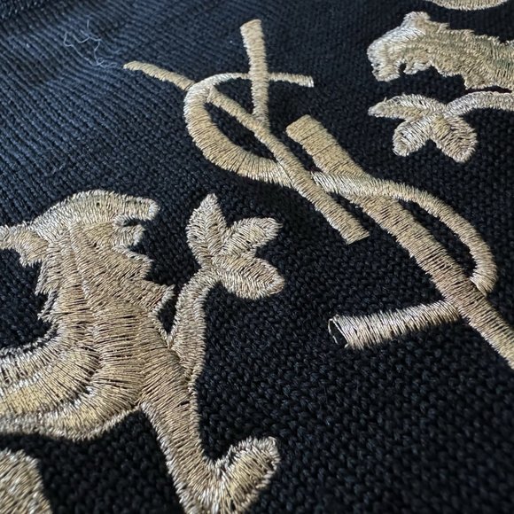 Authentic Yves Saint Laurent Sweater - Picture 4 of 14